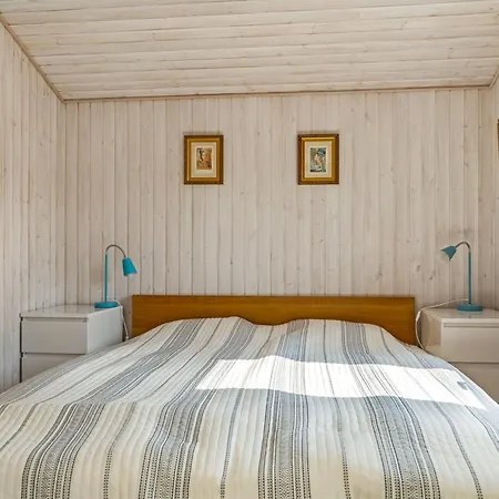 Dragan - 250m From The Sea By Interhome